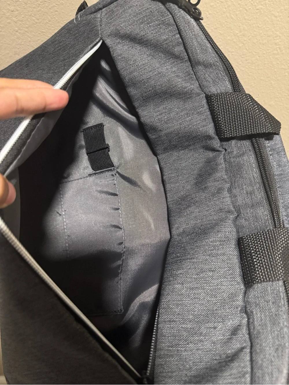HP compartment commuting fabric